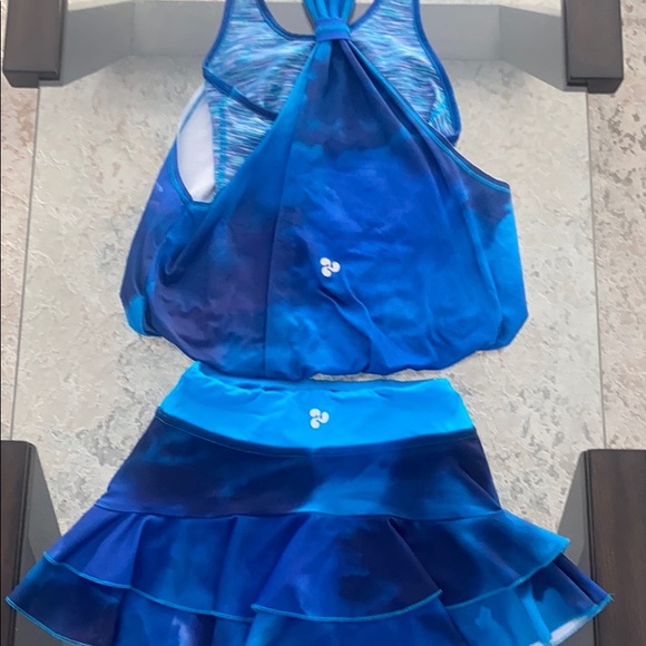 Triple flip skort and matching tank - Picture 4 of 4